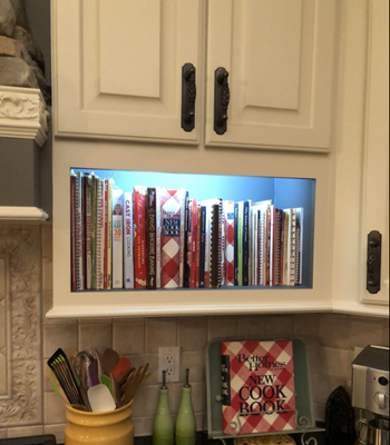 under cabinet lighting